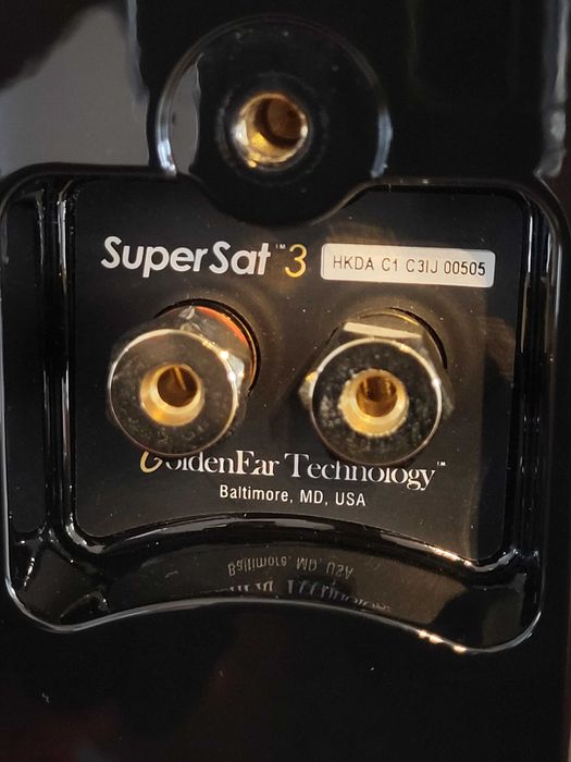 Boxe de perete,Sateliti si Surround sau Baza,Goldenear SuperSat3 si 50