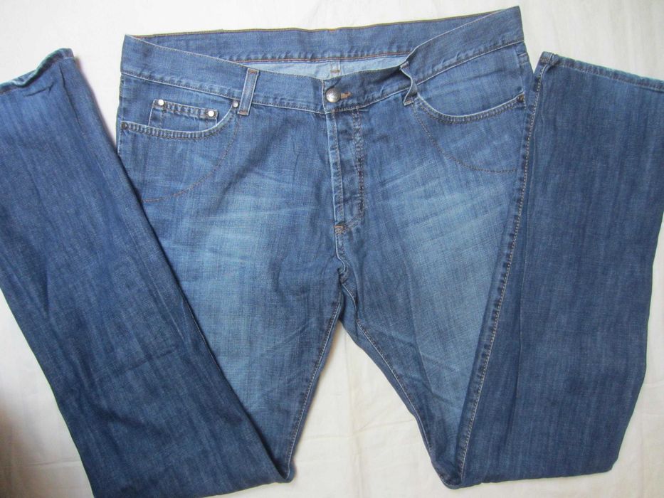 Blugi GF Ferre,W40 L34,Talie=102cm,Lung=106cm,Italia