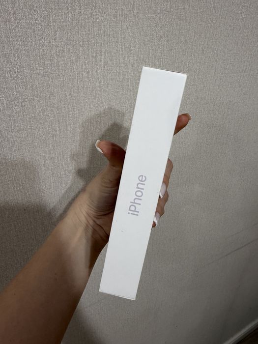 Продам 14 Айфон в идеальном состоянии