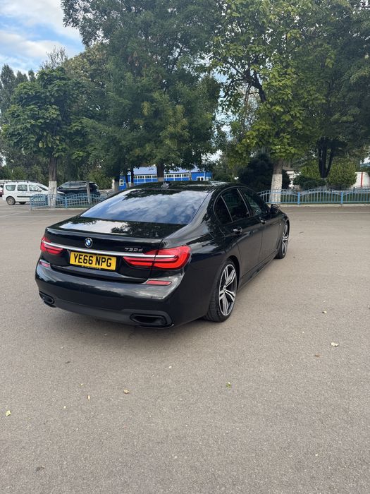 Vand schimb Bmw 730d G11 m paket carbon core volan dreapta