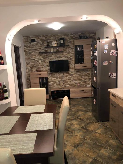 Chirie apartament 3 camere