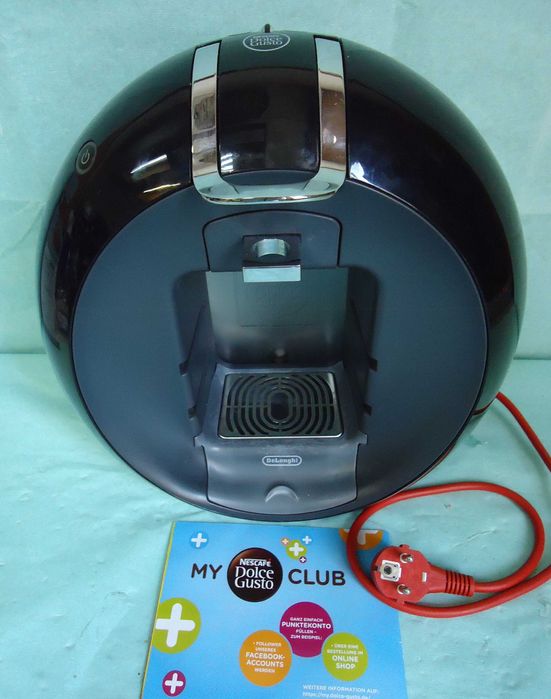 Кафемашина с гаранция 1 година Delonghi Automat NESCAFÉ® Circolo.B