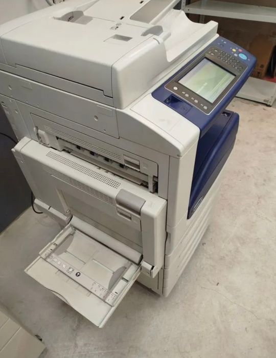 Продам Xerox 7830, мфу напольный А3 формата .