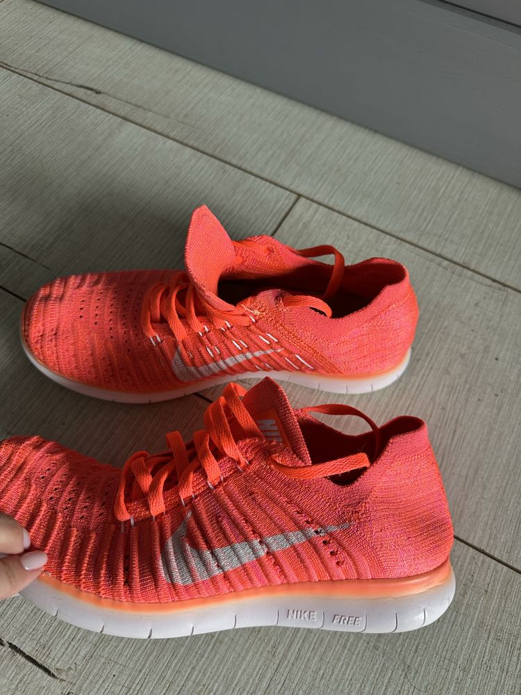 Nike Free RN femei