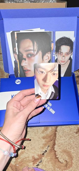 Stray Kids KARMA Album