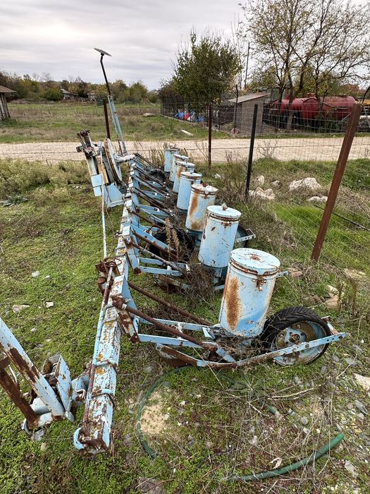 Semănătoare agricolă – completă, ideală pentru piese sau recondițio