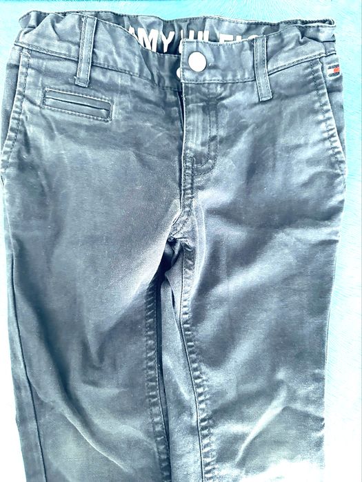Set Tommy Hilfiger 104 4 ani