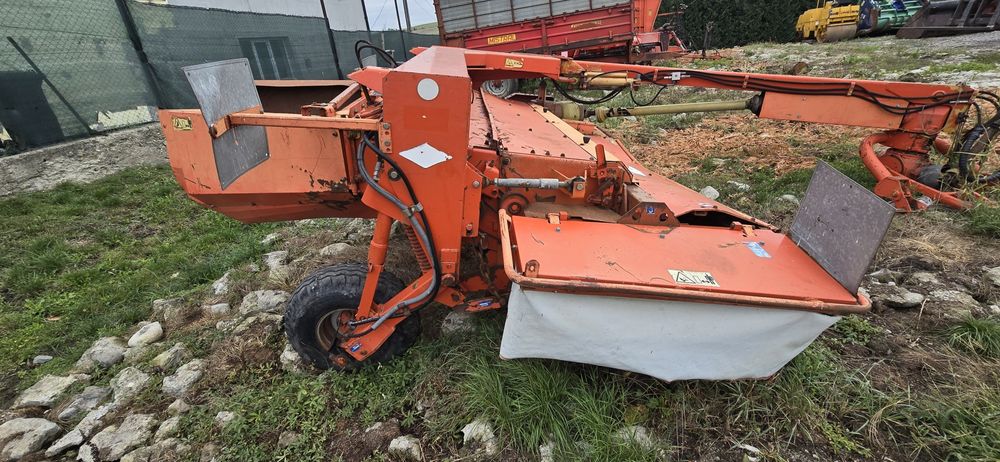 Piese cositoare kuhn grup pinion cilindru hidraulic 303