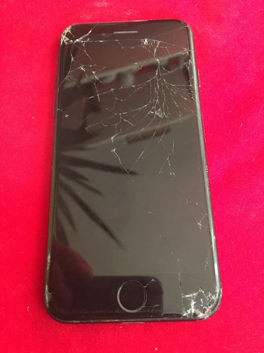 Ipod Iph. 7.128.g.b . iph-7 128.GB. Totul original. Ipod