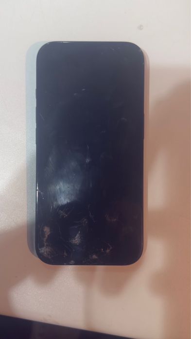 Айфон 16 черный