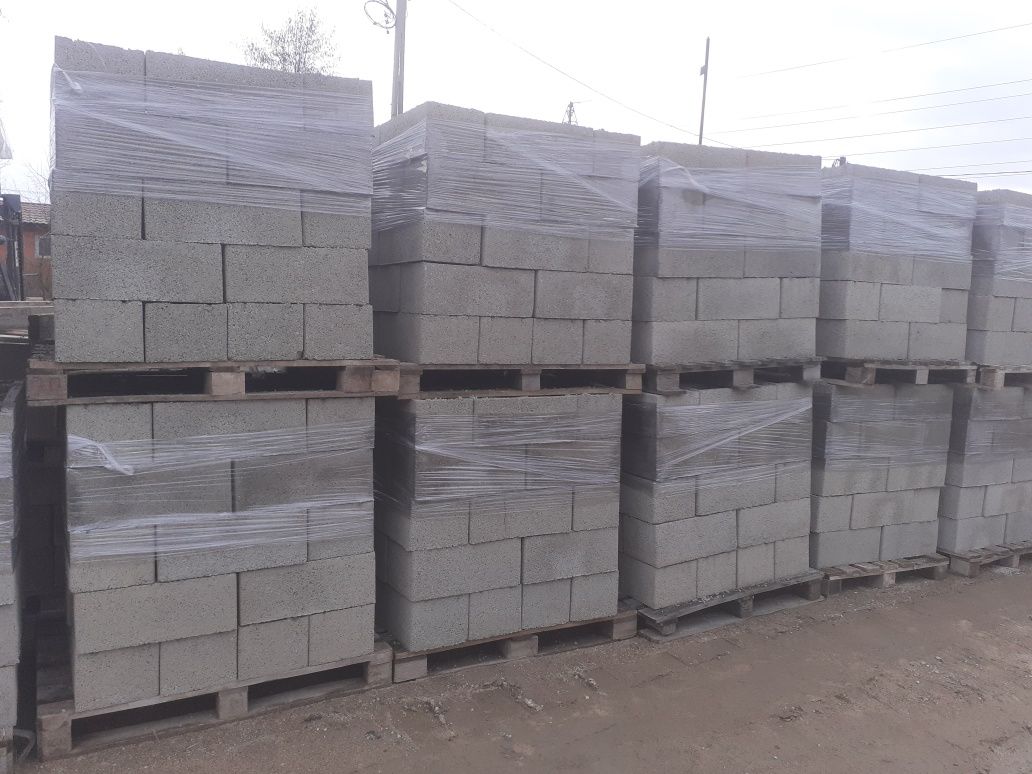 Boltari beton vibropresati