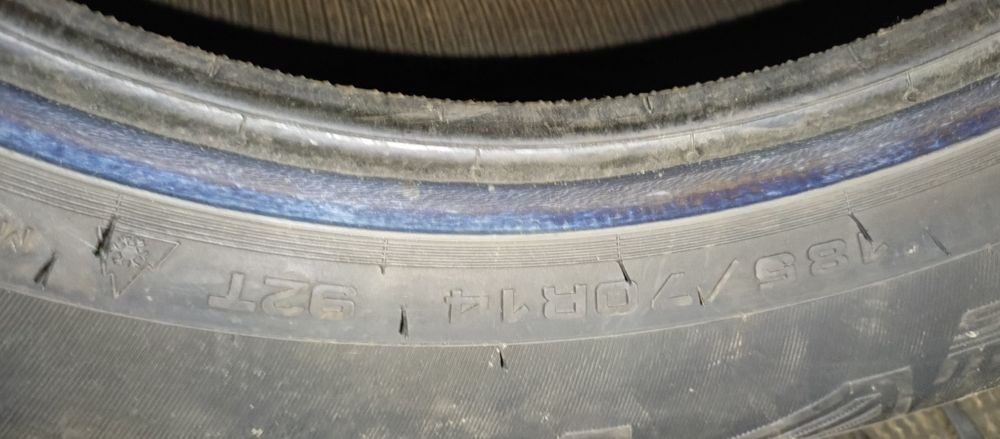 Шины зимние комплект