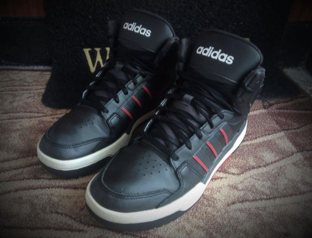 Adidas Entrap MID TOP!!!