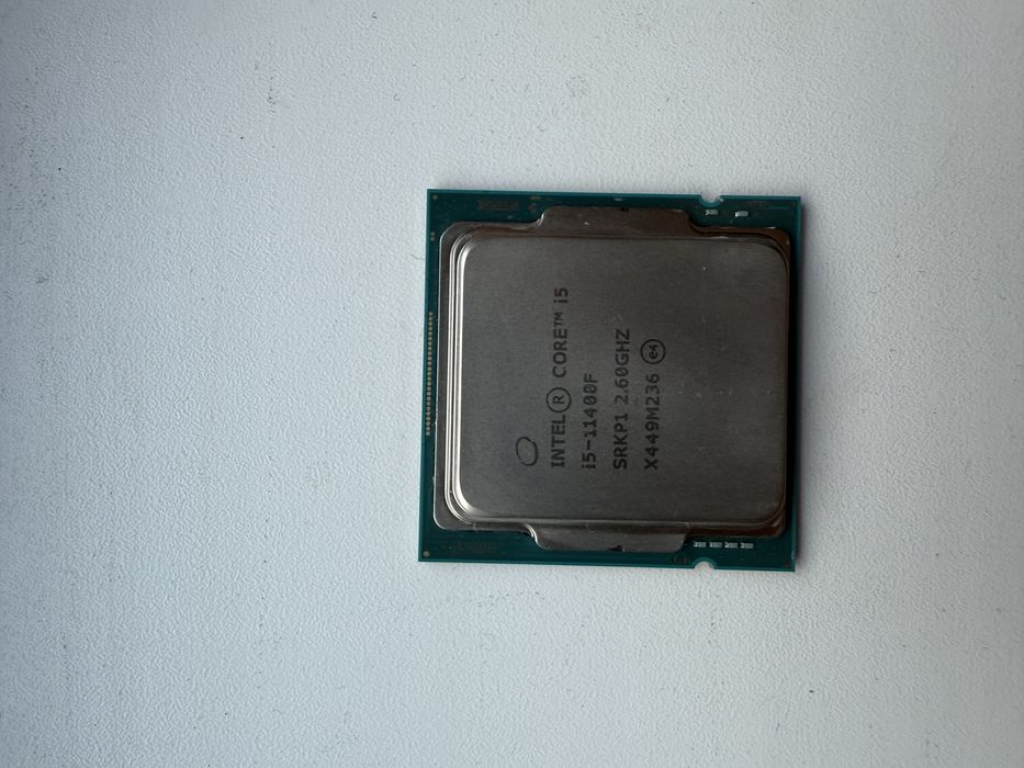 Продаю процессор Intel Core i5-11400F