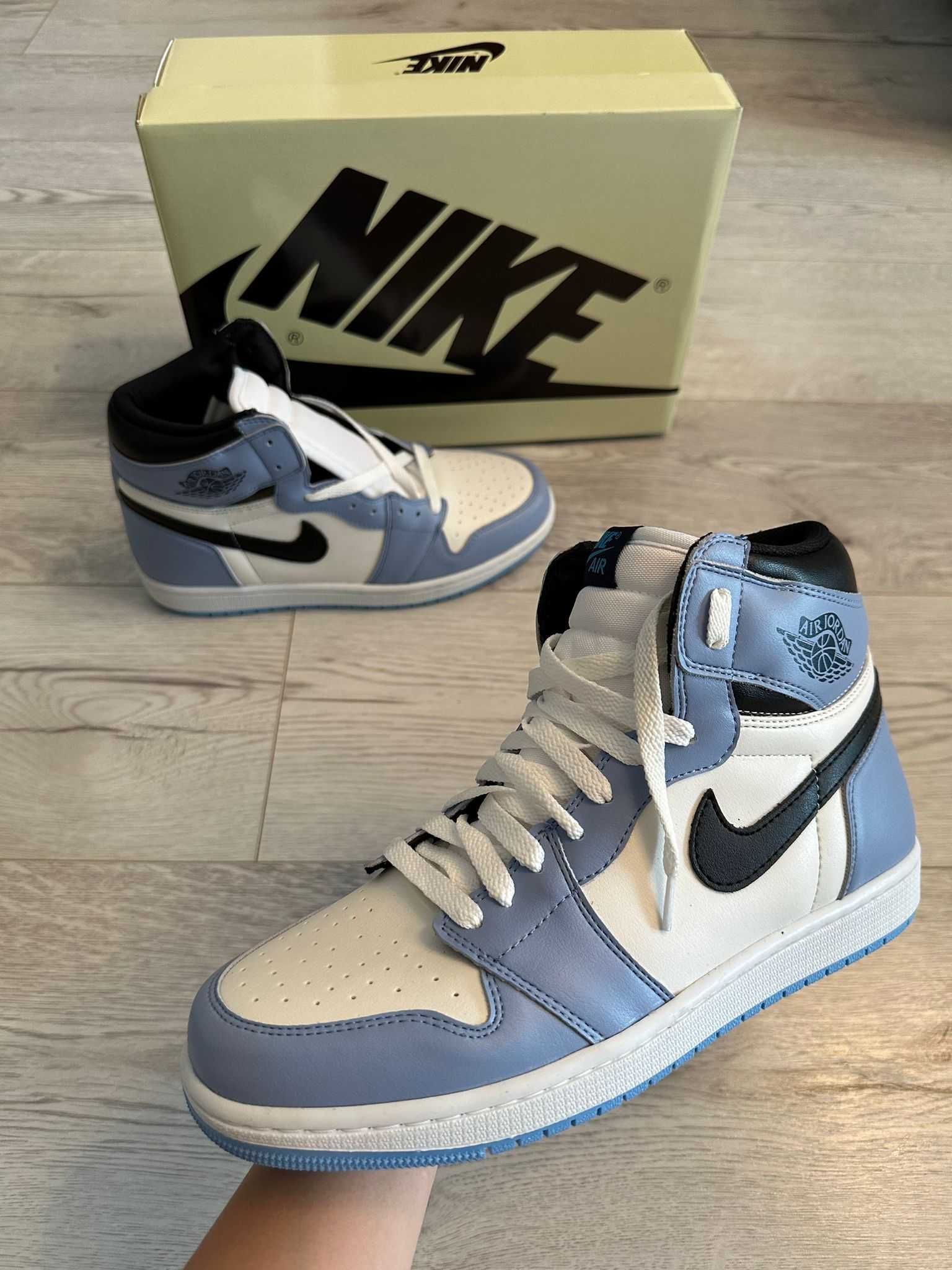 Adidasi Air Jordan 1 High - OG University Blue | Obsidian | Model Nou