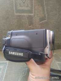 SAMSUNG VP-L905D 8mm Camcorder 990x digital zoom