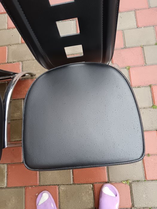 Masa extensibila și 6 scaunee living ara