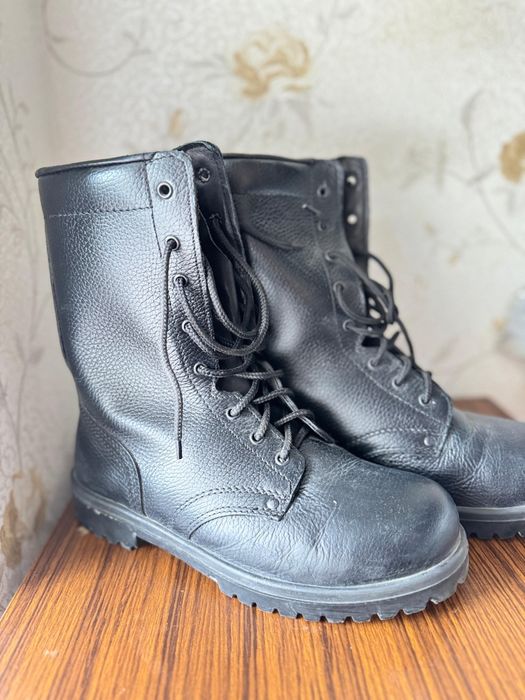 Продам армейский берцы