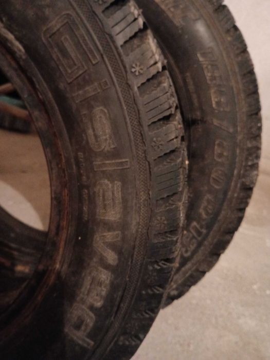 Зимни гуми с шипове 13 цола