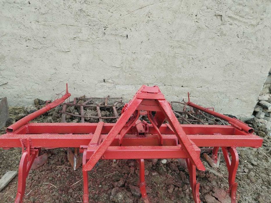Traktor sotiladi!