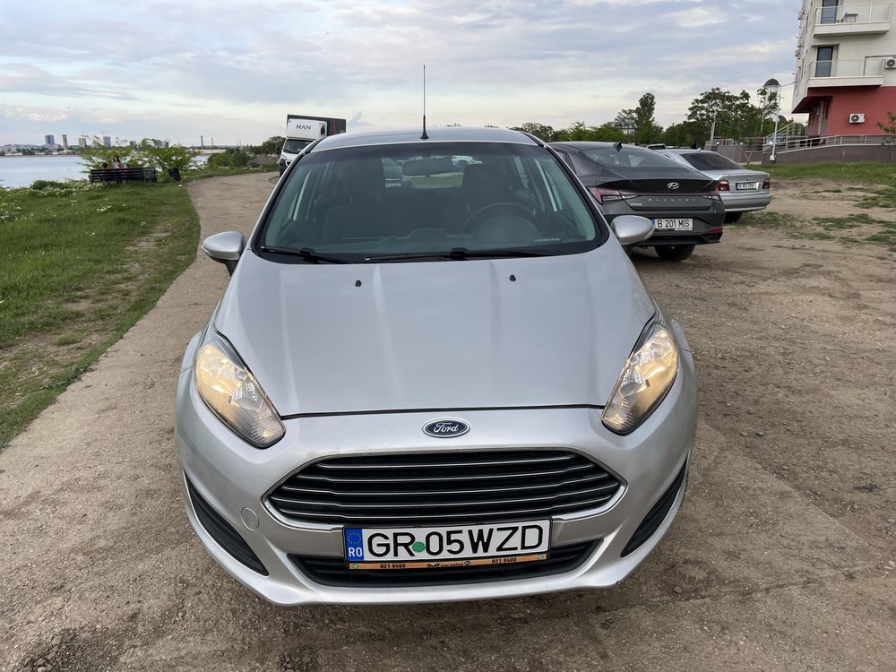 Vand ford fiesta facelift 2015 euro 6 in 4 pistoane