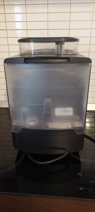 Expresor Krups EA81 defect ( în avarie )