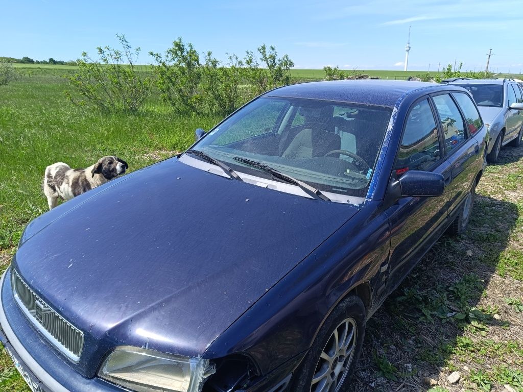 Piese Volvo V40 1.9diesel 2002