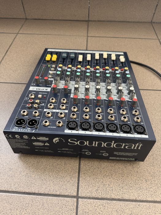 Mixer audio Soundcraft EPM6