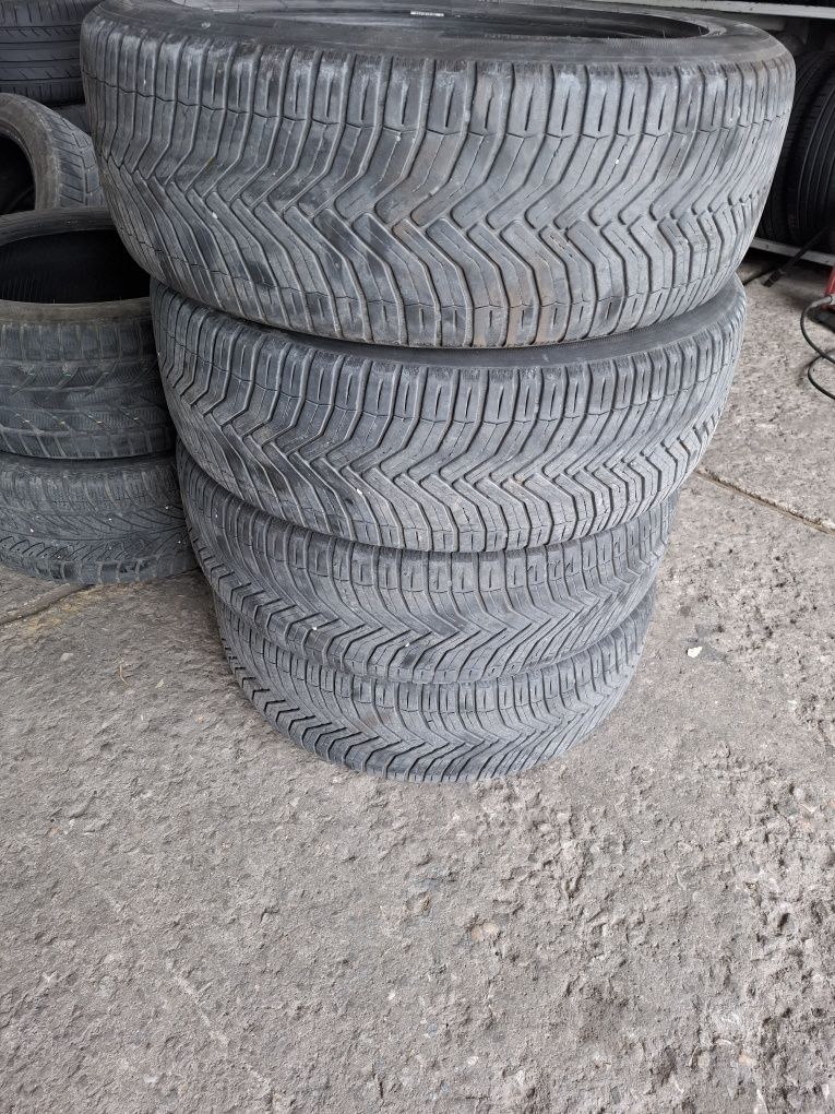 Мишелин 215/55/18 Michelin всесезонни