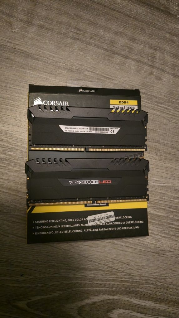 Asus Z170 i7-6700k 16GB Corsair DDR4 3000 CL15 Охладител