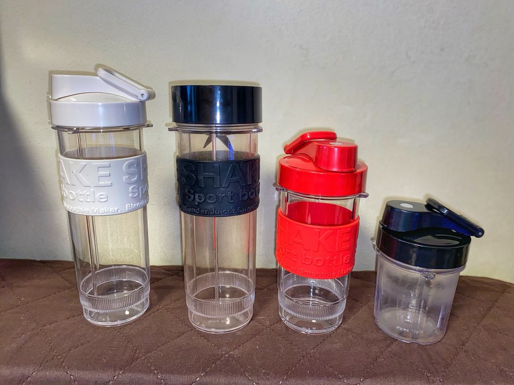Concept - Blender smoothie Fresh&Nutri, cu accesorii, negru sm3390