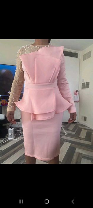 Rochie nouă de ocazie cu mărgele