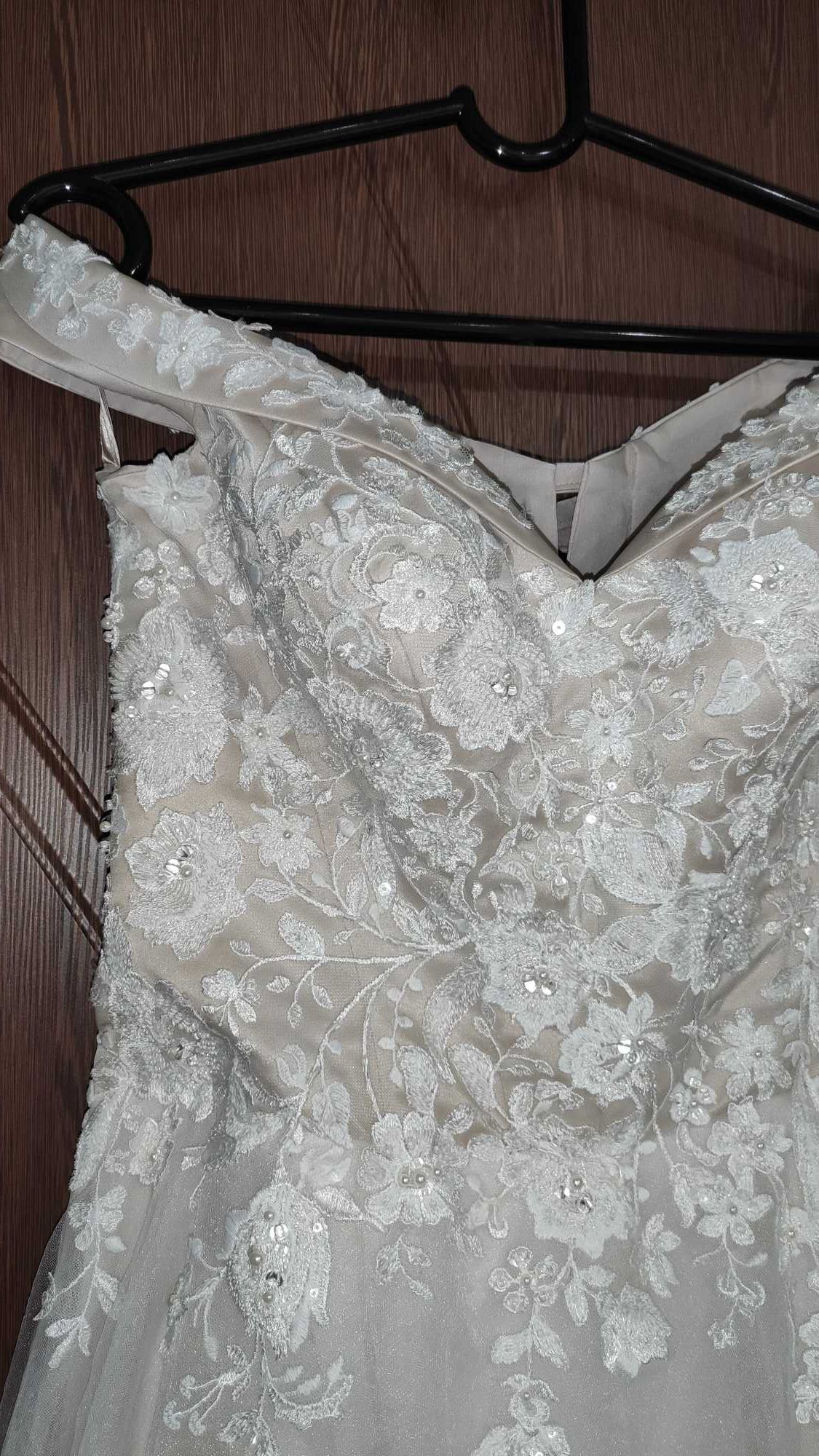 Булчинска рокля от Асеновград