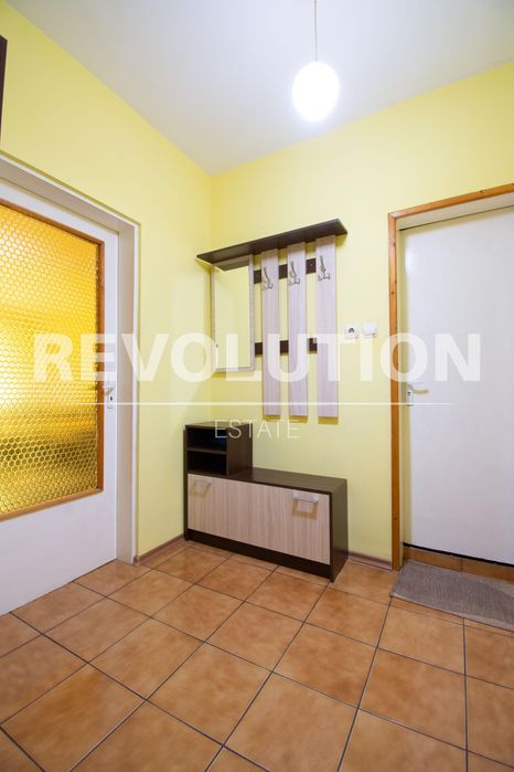 Дава се под наем Тристаен апартамент в София, Младост 4 - 105 кв.м за 650 € - Снимка #6