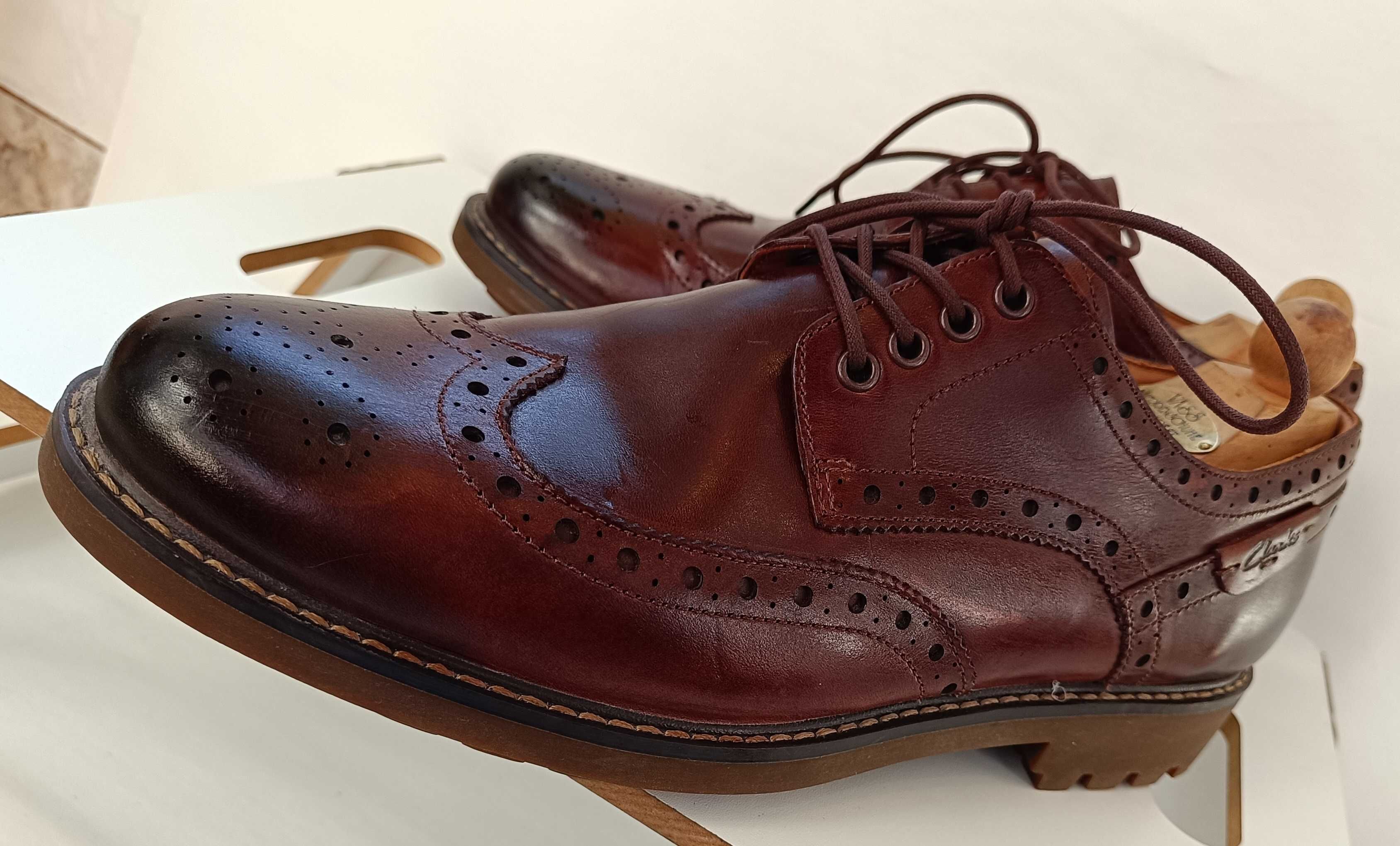 Pantofi derby brogue 46 premium Clarks piele naturala