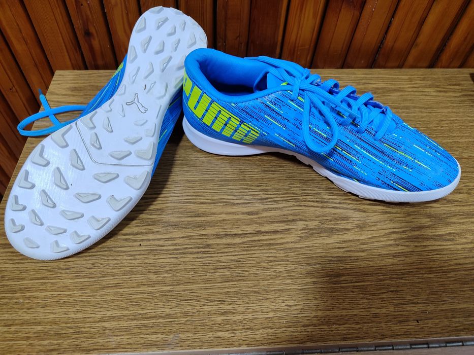 Мужские кроссовки