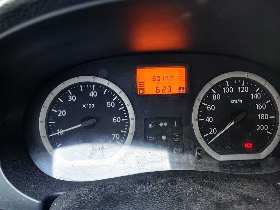 Dacia Logan 1.6 benzină, 2005, doar 80.700 km , preț negociabil