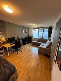 Дава се под наем Двустаен апартамент в София, Център - 55 кв.м за 408 € - Снимка #2