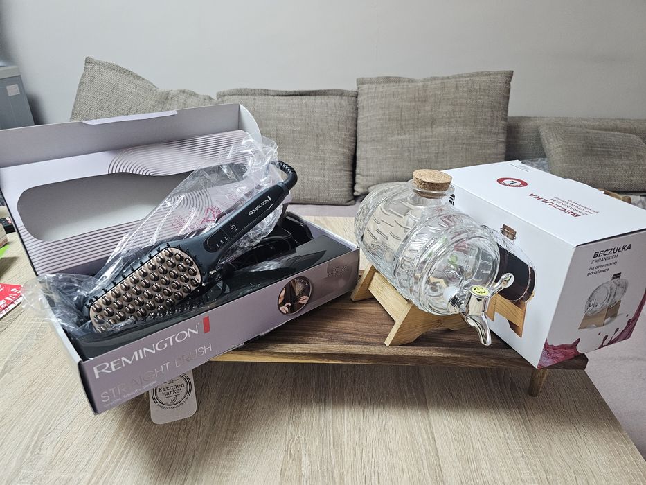 Remington ел.четка за коса и стъклено буре 1л.със стойка