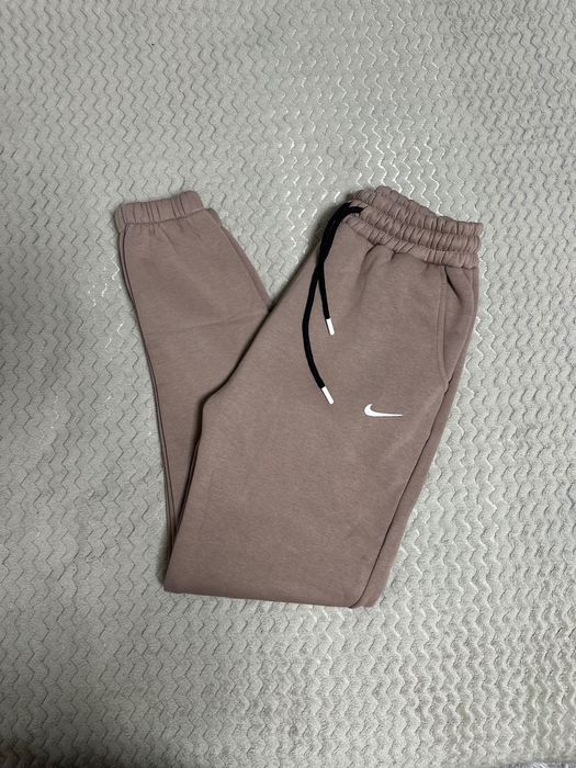 Дамско долнище размери С, М, Л