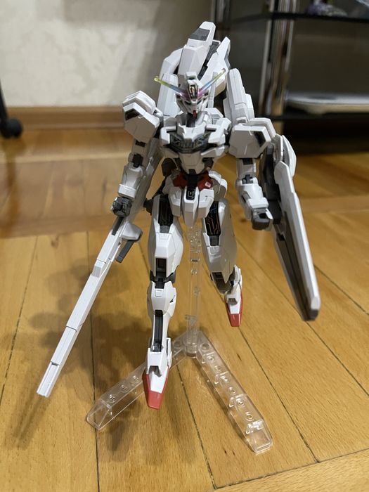Робот серии gundam