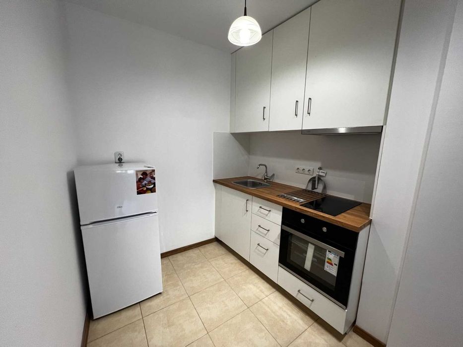 Дава се под наем Двустаен апартамент в София, Хиподрума - 70 кв.м за 433.5 € - Снимка #2