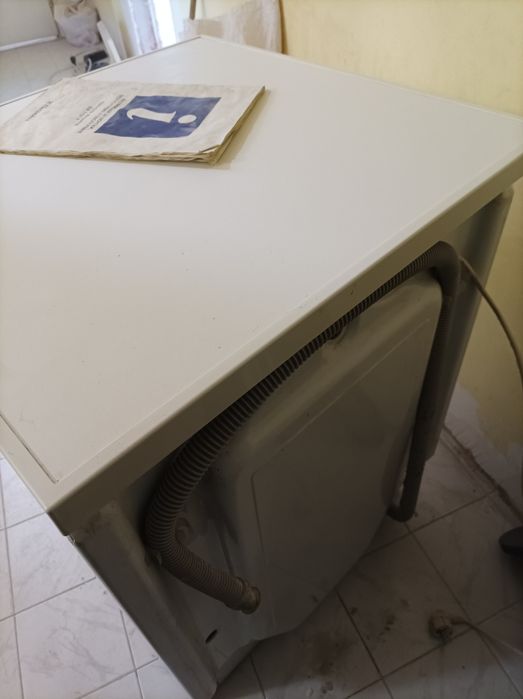 Пералня Електролукс