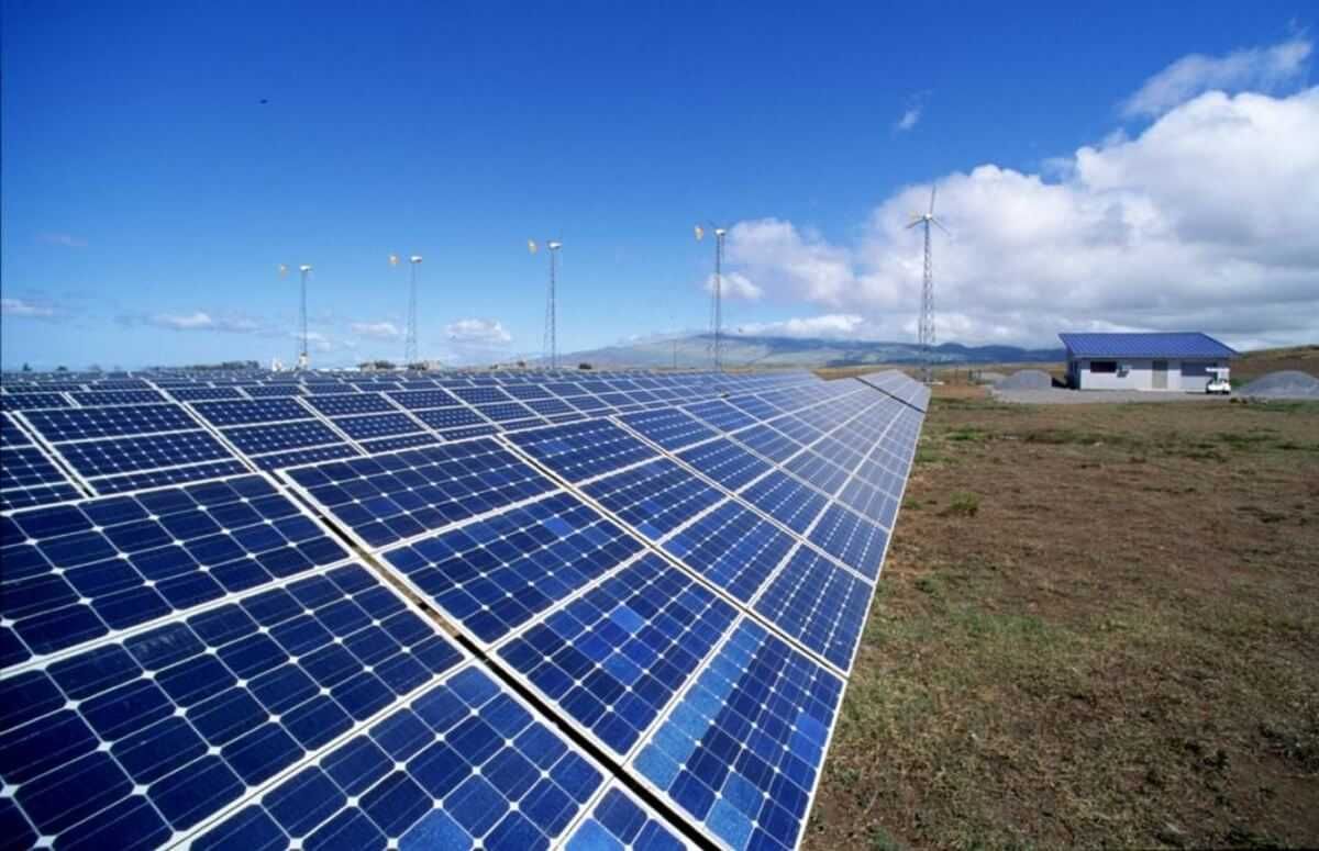 Vând panouri solare în parcuri fotovoltaice