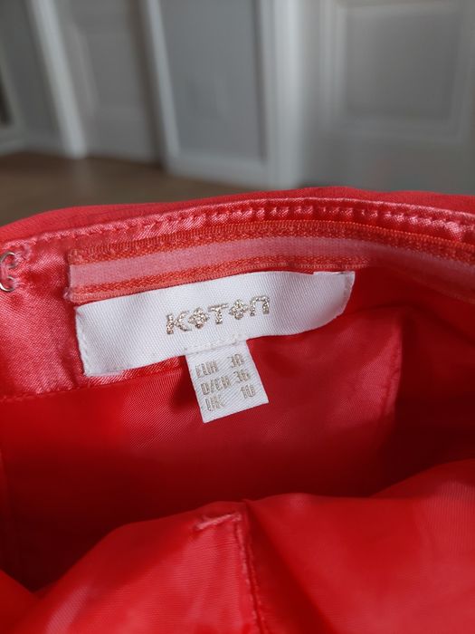 Rochie de ocazie lunga Koton corai, mărime S-M + eșarfă Motivi