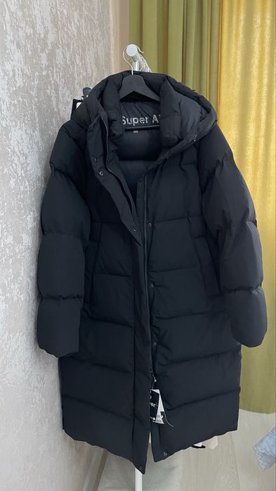 Продам новую куртку uniqlo, top10