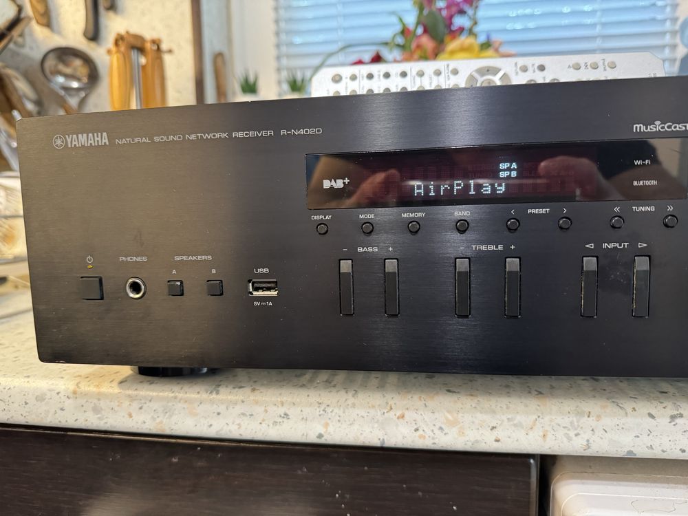 Yamaha R-N402d Bluetooth