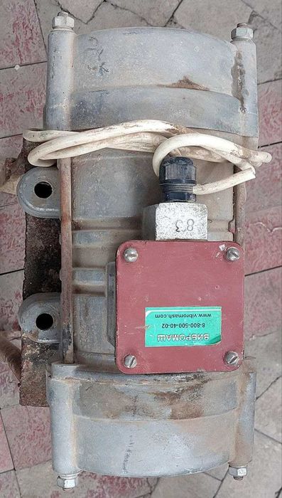 Вибрамотор, редуктор ва катта моторлар.