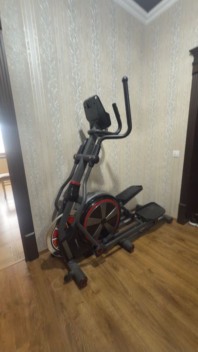 Эллиптический тренажер