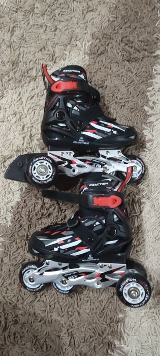 Роликовые коньки